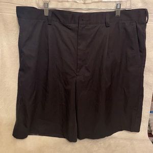 Black Nike FIT-DRY Golf Shorts Size 40